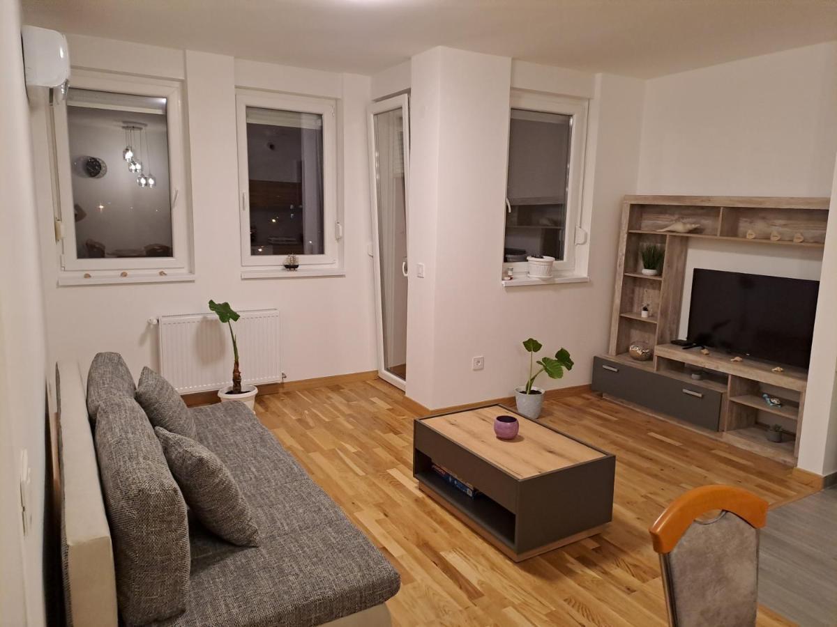 Das Apartman Subotica Eksteriør bilde