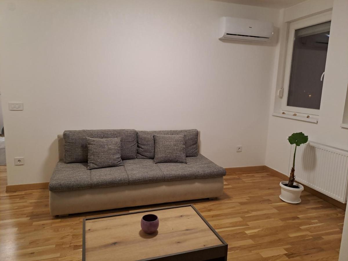 Das Apartman Subotica Eksteriør bilde